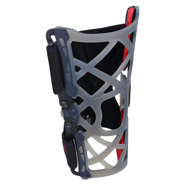 OA Reaction Web Brace Knee Size Medium Silicone 18.5-21" Left