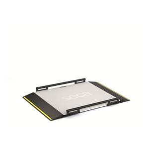 Seca Wheelchair Scale 1100lbs/500kg Digital Ea