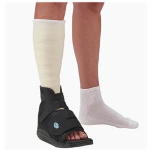 Darco SlimLine Cast Boot Adult Black Medium Men 6-8 / Women 8.5-10