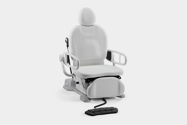 Midmark® 631 Procedure Chair - Henry Schein Medical